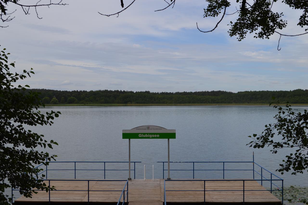 Ferienpark Am Glubigsee ويندستش ريتز المظهر الخارجي الصورة