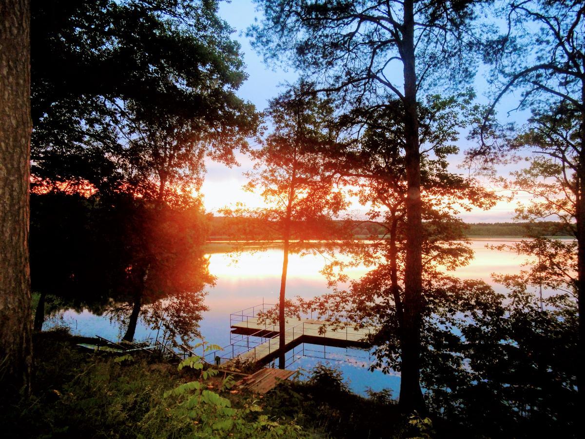 Ferienpark Am Glubigsee ويندستش ريتز المظهر الخارجي الصورة