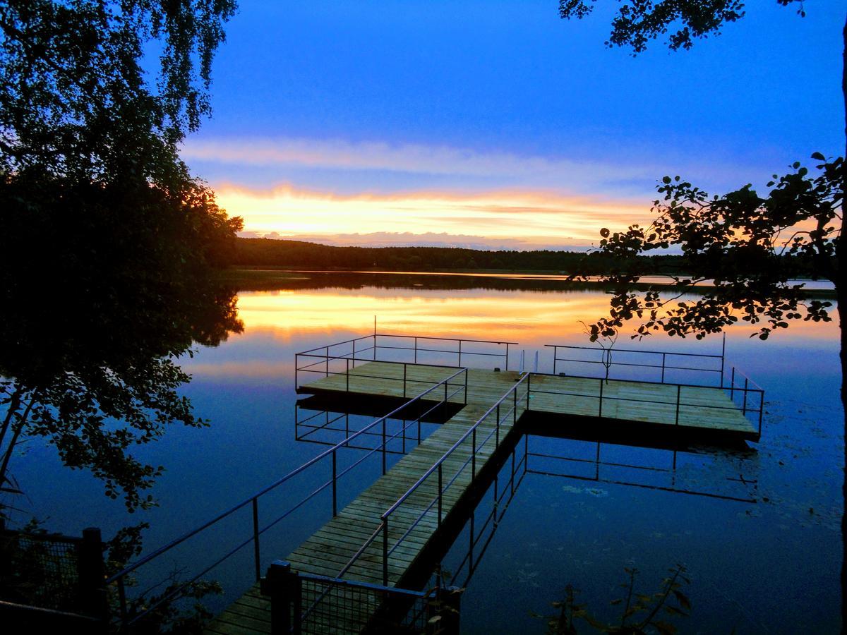 Ferienpark Am Glubigsee ويندستش ريتز المظهر الخارجي الصورة